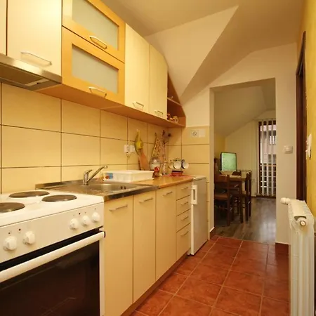 Apartamento Bogdanovic *