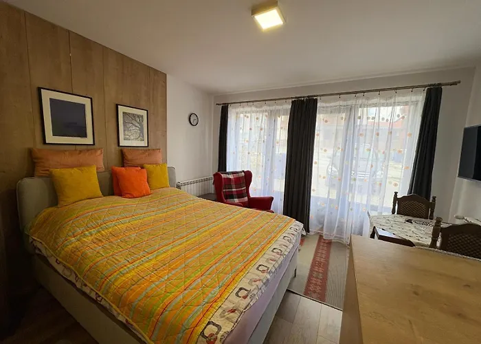 Bogdanovic アパート ズラティボール