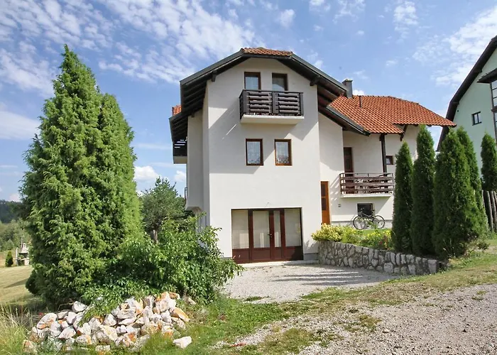 アパート Bogdanovic ズラティボール